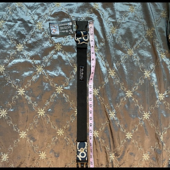 The Pet Necklace Designer Dog Collar - Picture 4 of 5